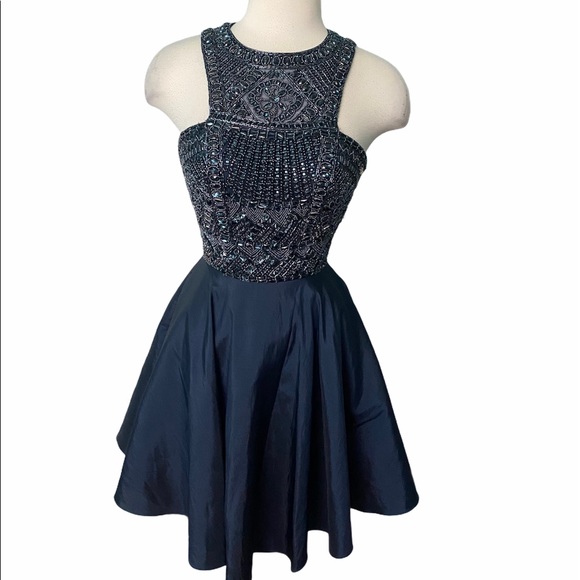 Sherri Hill Dresses & Skirts - Sherri Hill beaded bodice taffeta cocktail dress